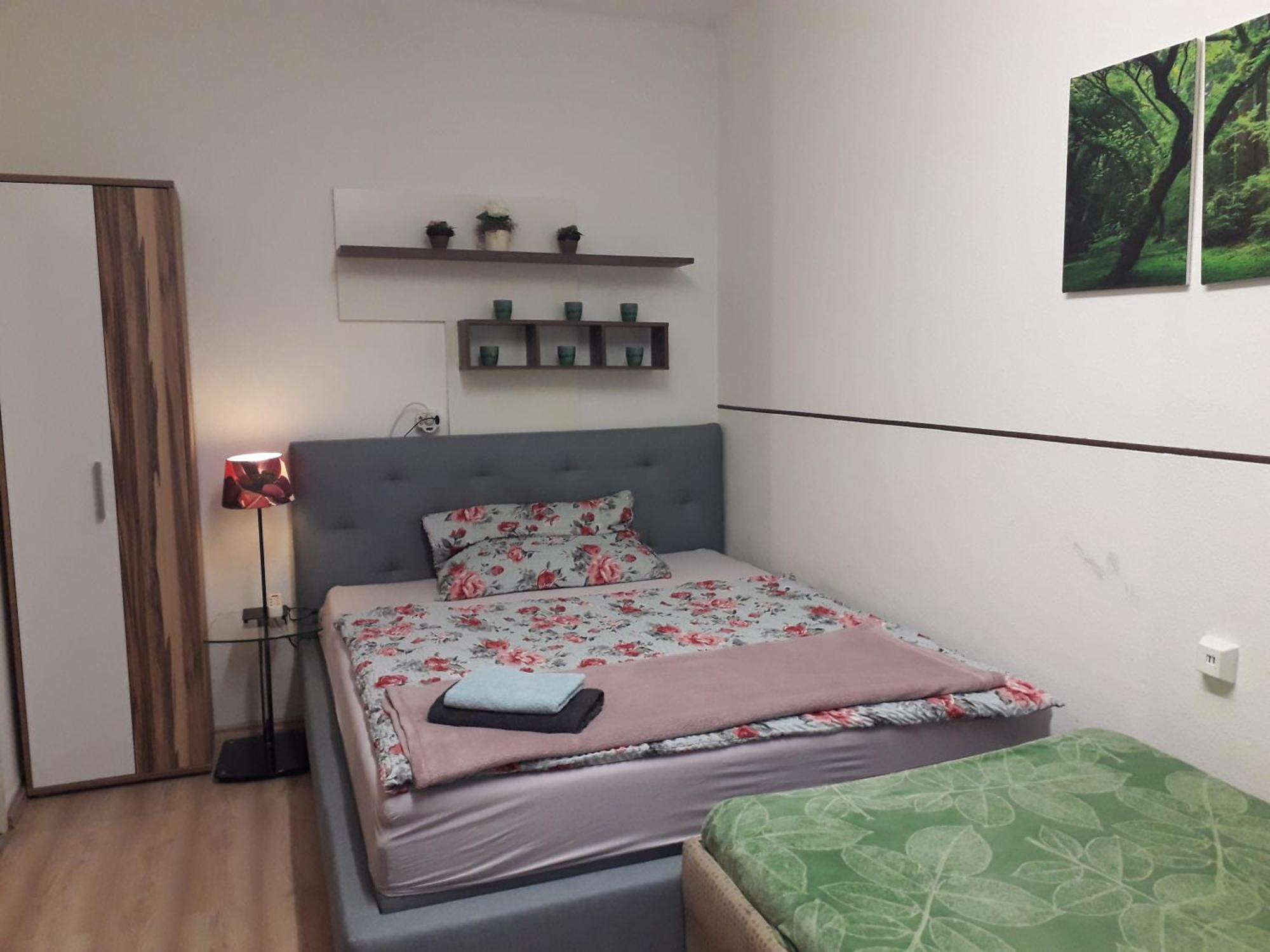 Apartment Ap 1 Im Zentrum Steyr, Bestrooms Eu Bagian luar foto