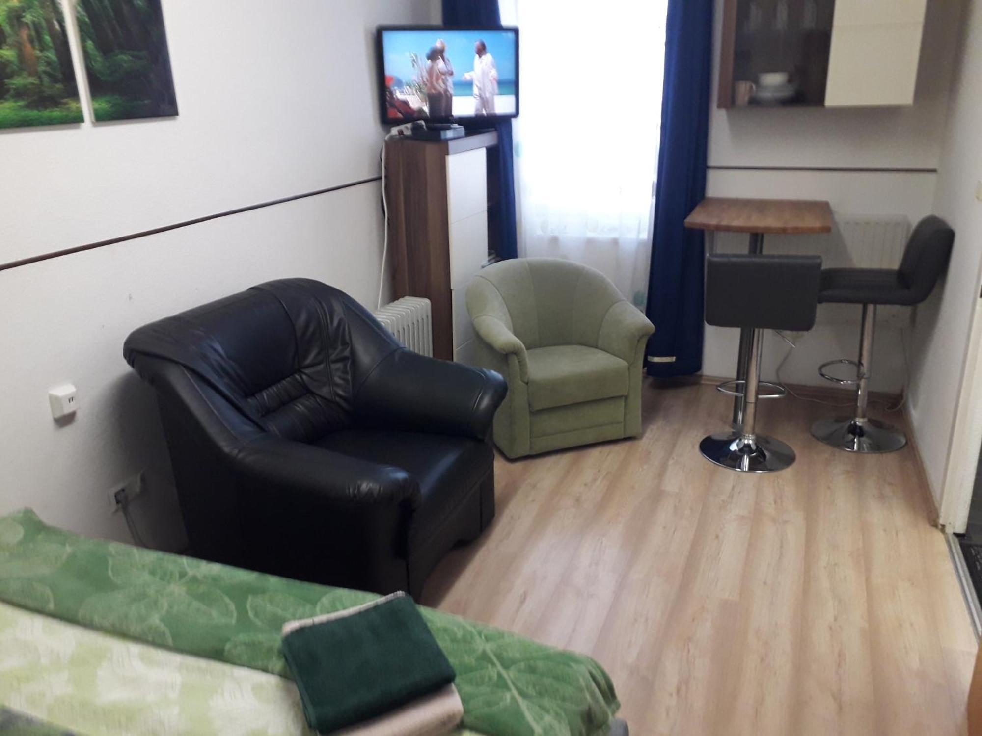 Apartment Ap 1 Im Zentrum Steyr, Bestrooms Eu Bagian luar foto