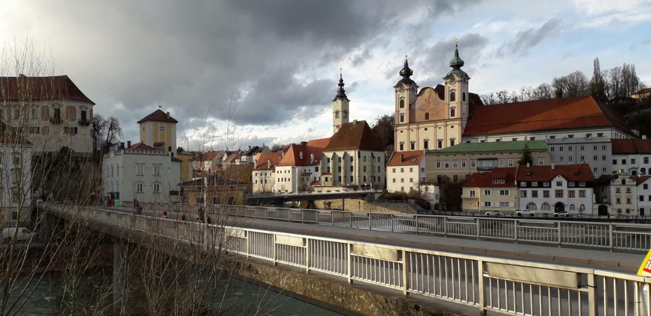 Apartment Ap 1 Im Zentrum Steyr, Bestrooms Eu Bagian luar foto