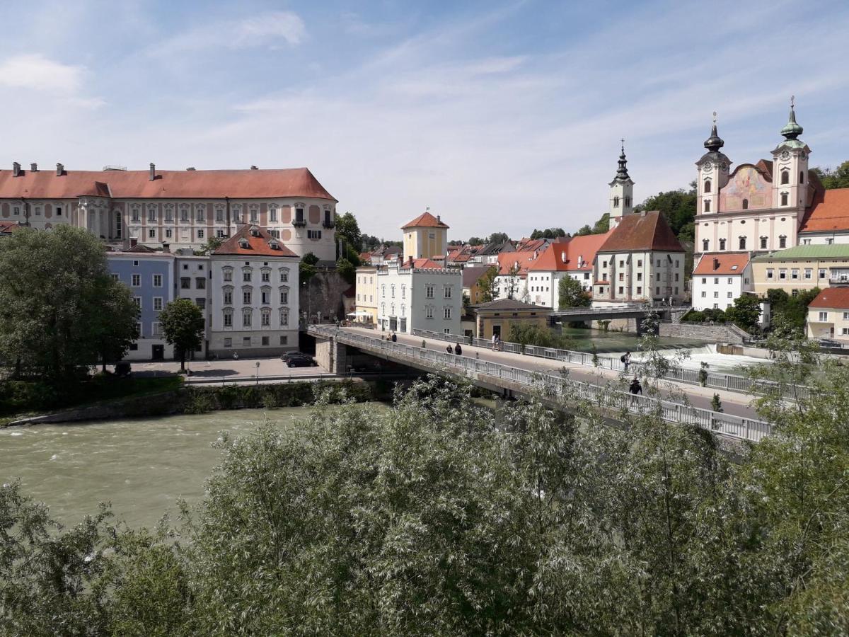 Apartment Ap 1 Im Zentrum Steyr, Bestrooms Eu Bagian luar foto